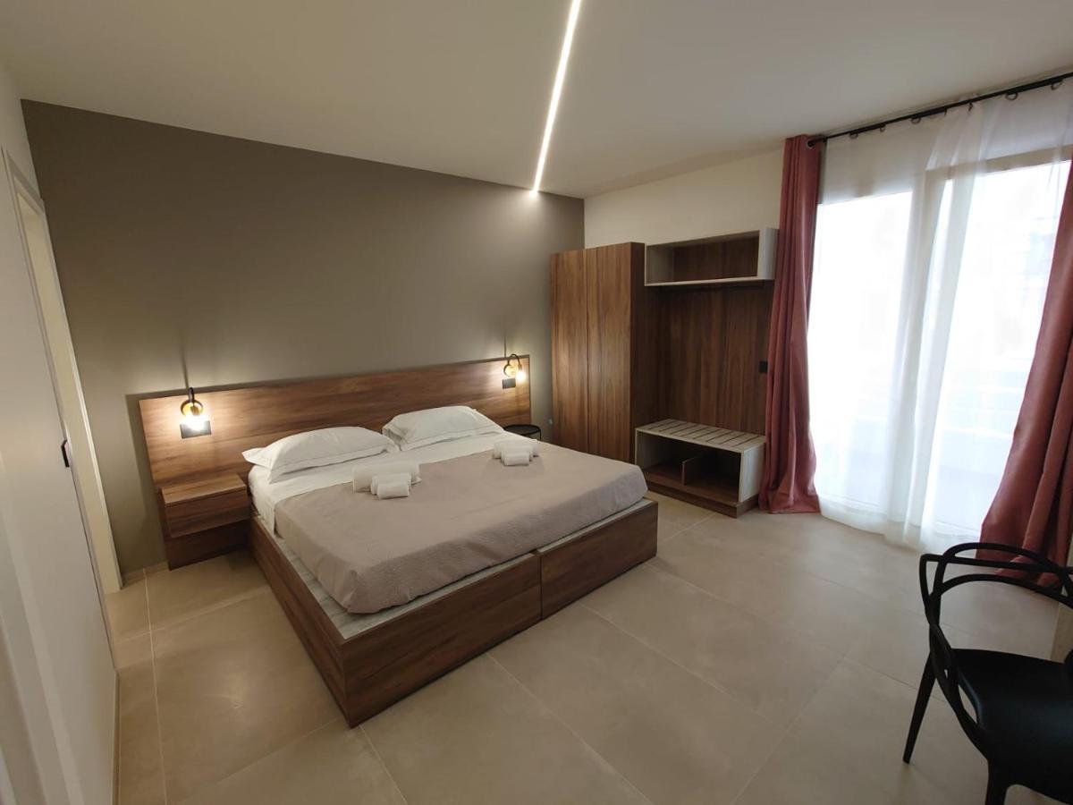 Don Turi - Charming Room Giardini Naxos Esterno foto